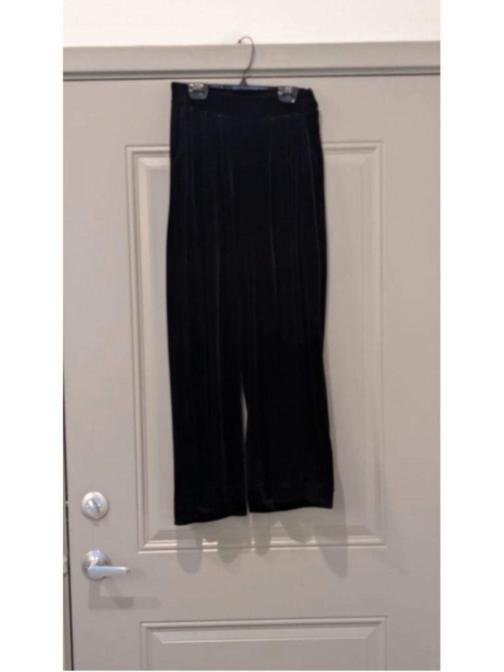 Women's 12th Tribe Black Velvet Wide Leg Pants M